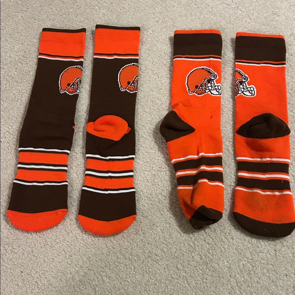 2 pair Cleveland Browns Socks